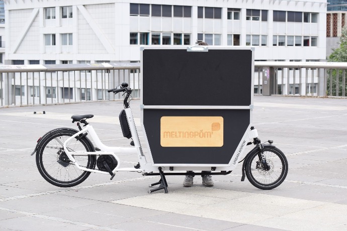 vélo cargo pour la livraison des paniers